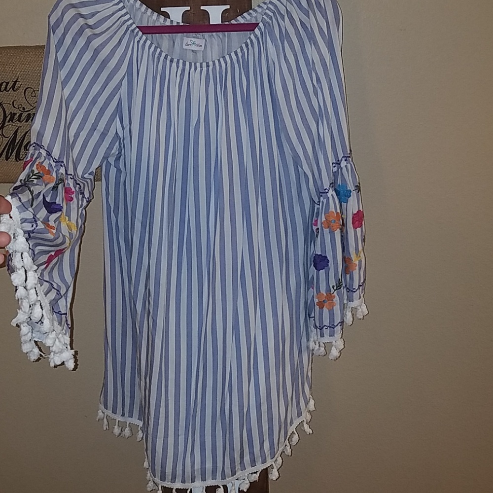 Boutique style Bell sleeve tunic